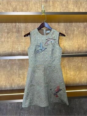 🚩steal RED Valentino Sage Green Sleeveless Embroidered Bird Mini Dress